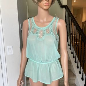 a.n.a Tank Top green embellished women Sz S slightly used